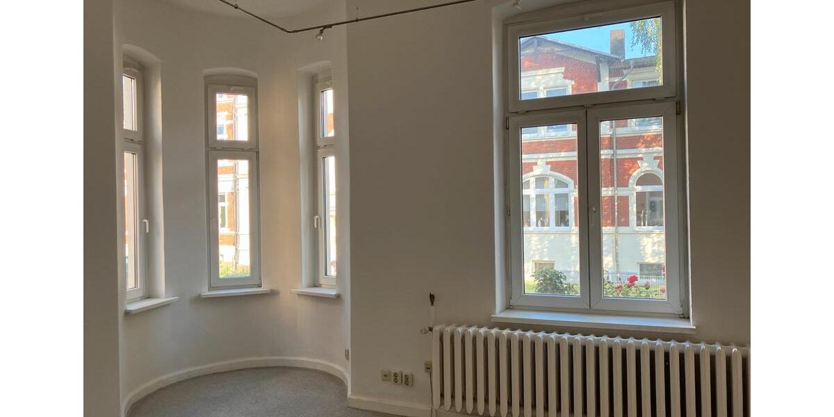 Mehrfamilienhaus, Wohnhaus Schwerin - 9 Zimmer, 250 m&sup2;, 500.000&euro; | Angebot:27291776