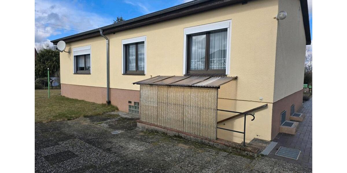 Einfamilienhaus Sternberg - 4 Zimmer, 92 m&sup2;, 99.000&euro; | Angebot:25988198