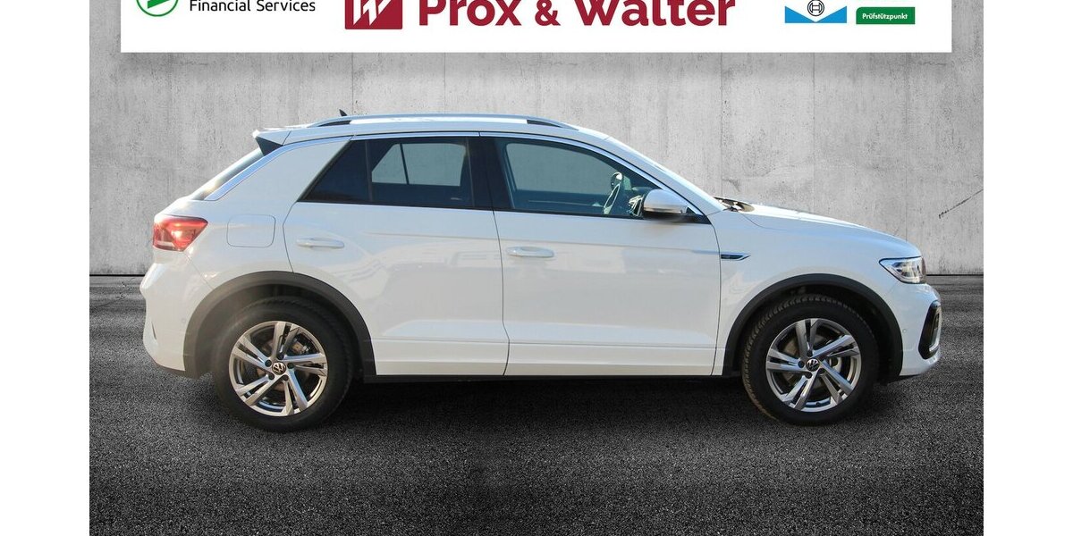 VW T-Roc TSI R-Line LED+ACC+SITZHEIZUNG 17.139 km 24.900 &euro; Hagenow 19230