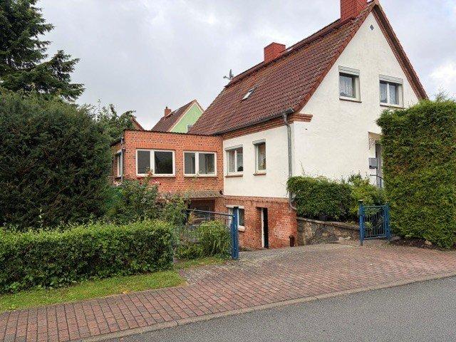 Einfamilienhaus Brüel - 6 Zimmer, 147 m&sup2;, 250.000&euro; | Angebot:27157822
