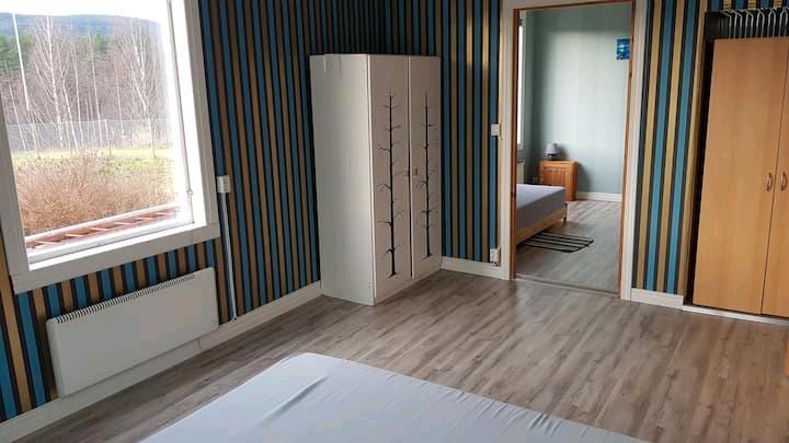 Erdgeschoßwohnung Sternberg - 3 Zimmer, 80 m&sup2;, 350&euro; | Angebot:26480316