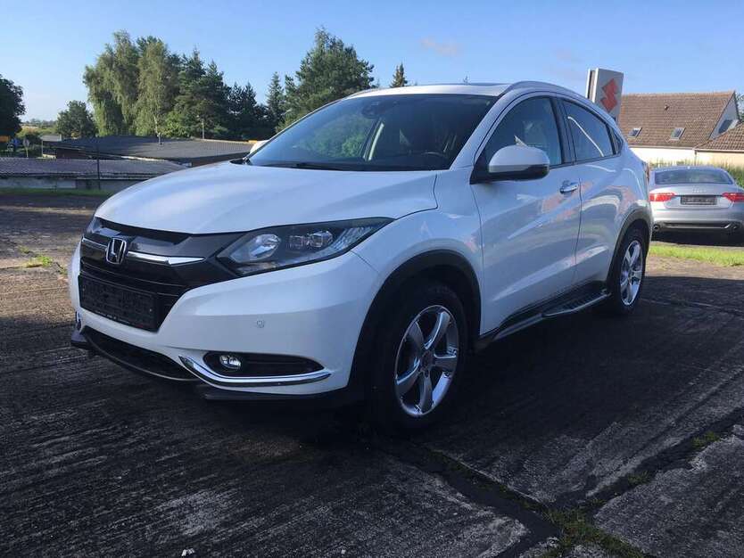 HR-V
