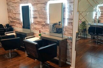 Stuhlmiete bei Friseur, nagel Salon.Schwerin Johanestrasse 1 zimmer