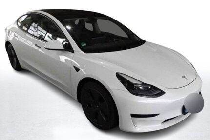 Tesla Model 3 76.350 km 29.300 &euro; Gadebusch 19205