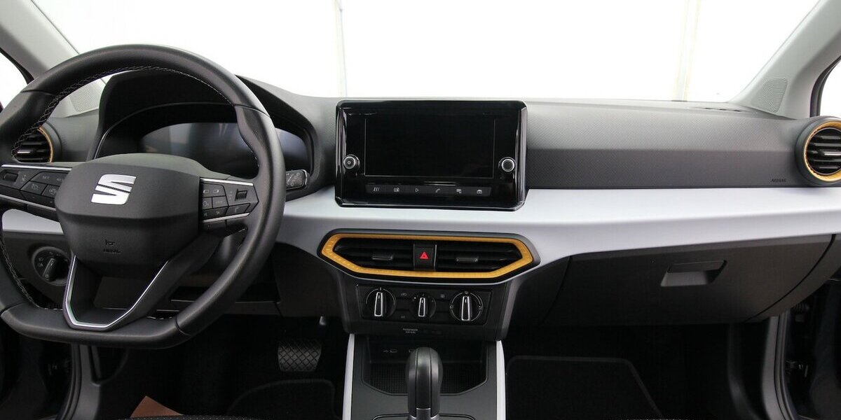 Seat Arona TSI OPF 7-DSG Style LED+TEMPOMAT+KLIMA+ALU 17.466 km 18.700 &euro; Hagenow 19230