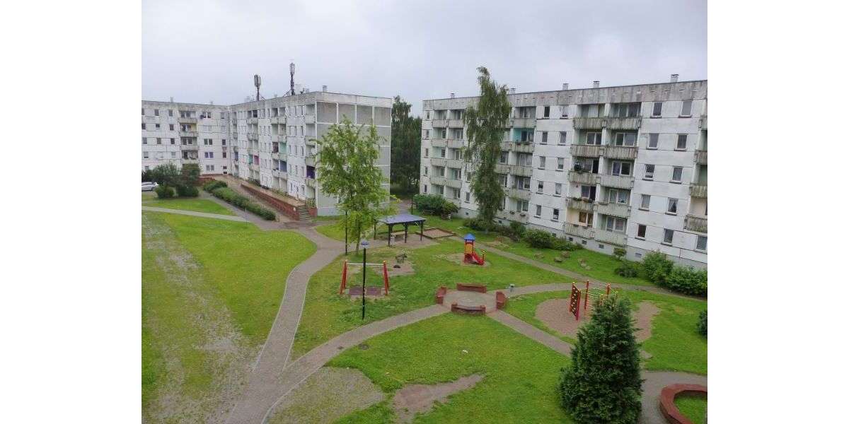 Etagenwohnung Schwerin Gartenstadt - 4 Zimmer, 72 m&sup2;, 416&euro; | Angebot:26391043
