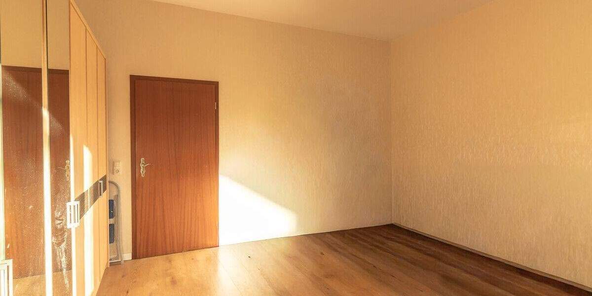 Einfamilienhaus Schwerin Friedrichsthal - 6 Zimmer, 185 m&sup2;, 359.000&euro; | Angebot:25733801