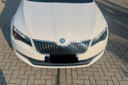 Skoda Superb 162.164 km 15.500 &euro; Gadebusch 19205