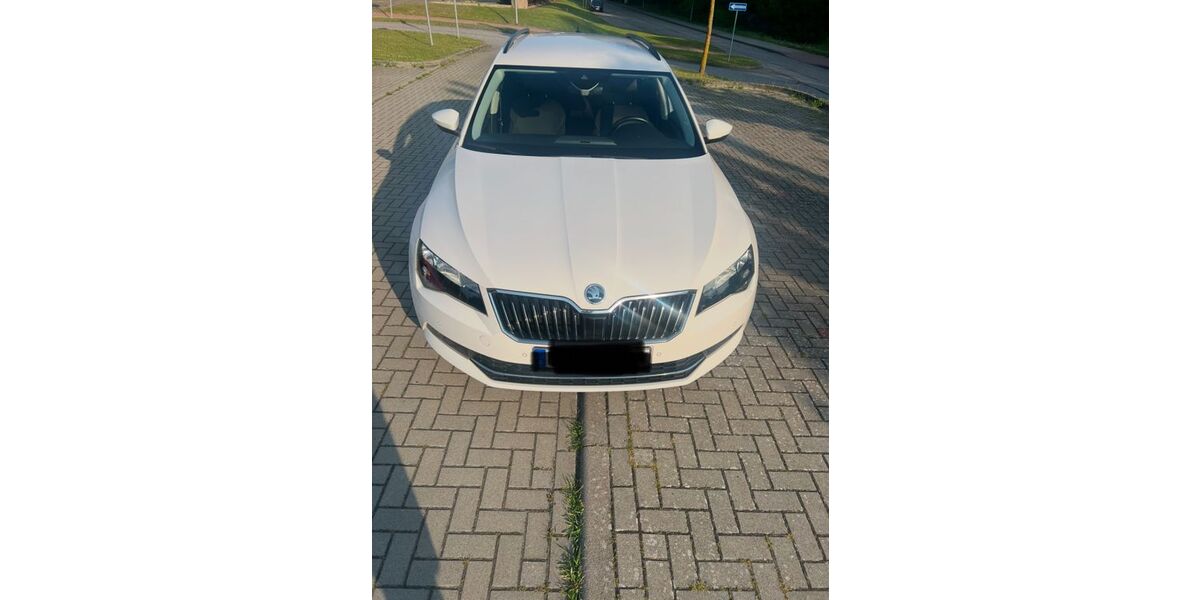 Skoda Superb 162.164 km 15.500 &euro; Gadebusch 19205
