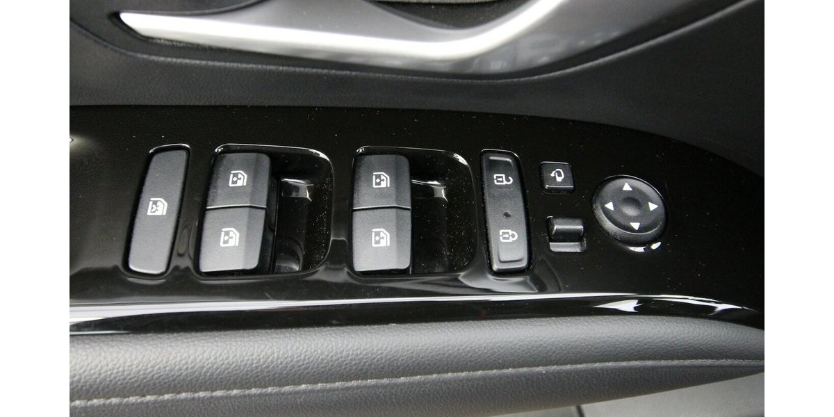 Hyundai Tucson 1.6 CRDi Select KAMERA+SITZHEIZUNG+AHK 98.848 km 18.900 &euro; Hagenow 19230