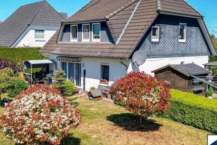 Vermietetes Zweifamilienhaus an der Grenze zur Landeshauptstadt 7 zimmer