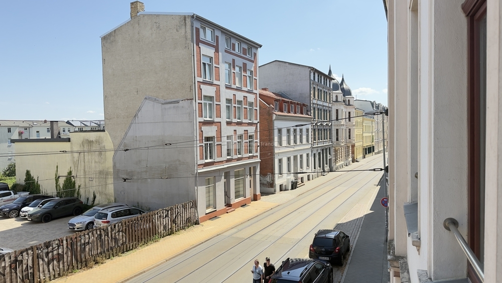 Perfekt für die kleine Familie: 3-Zimmer-Wohnung mit Balkon - Etagenwohnung Schwerin Feldstadt | Angebot:27023278