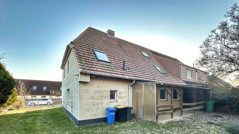 Doppelhaushälfte Gottesgabe Klein Welzin - 6 Zimmer, 160 m&sup2;, 250.000&euro; | Angebot:25670085