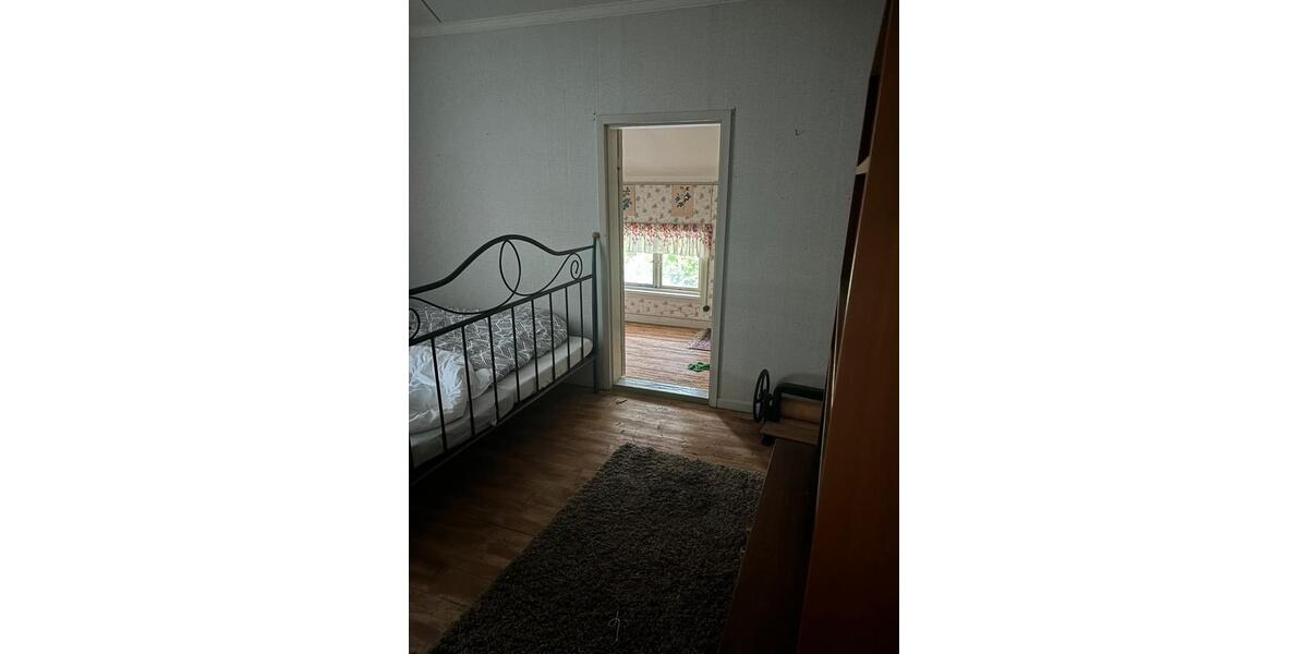 Einfamilienhaus Hagenow - 6 Zimmer, 120 m&sup2;, 32.000&euro; | Angebot:27113517
