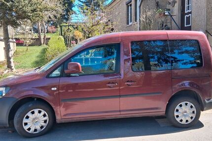 VW Caddy 123.727 km 6.400 &euro; Kobrow 19406