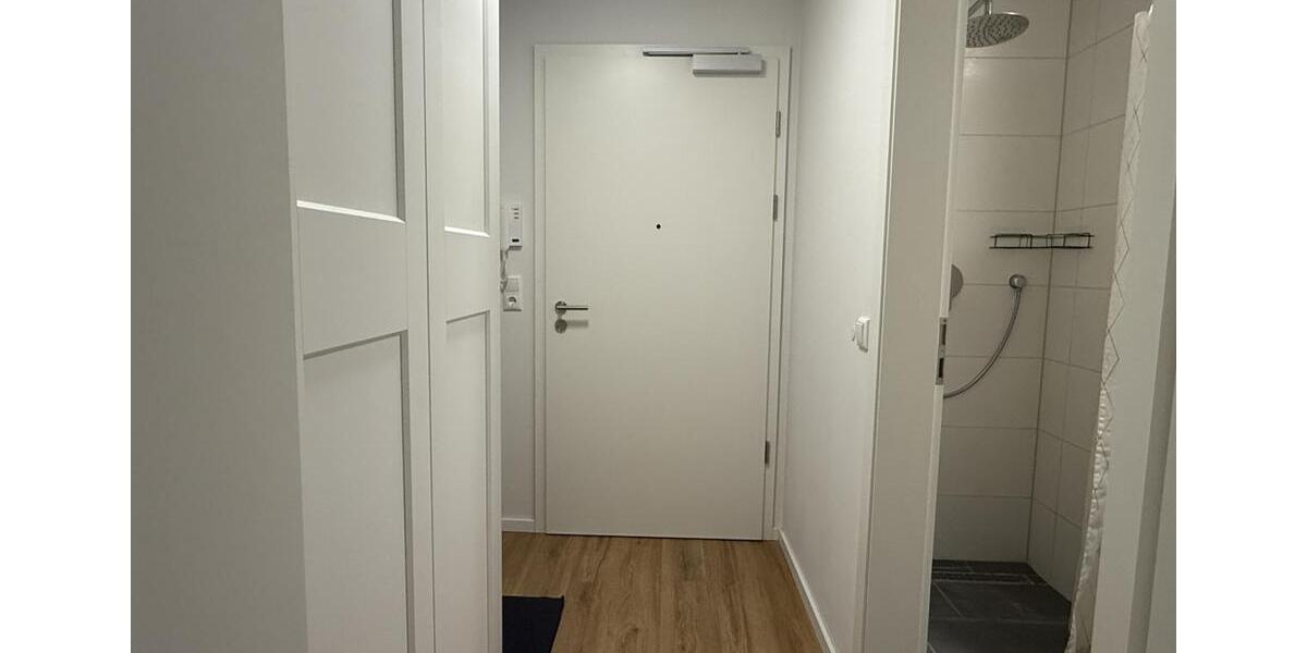 Erdgeschoßwohnung Schwerin - 1 Zimmer, 32 m&sup2;, 500&euro; | Angebot:21813084