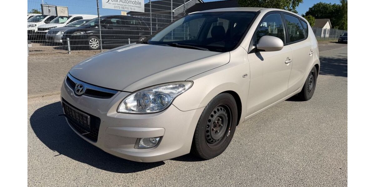 Hyundai i30 283.700 km 1.300 &euro; Rastow 19077