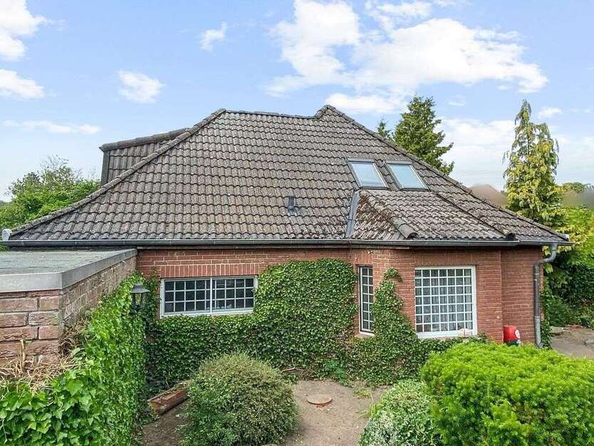 Haus zum Kaufen in Pinnow 312.000 € 170 m²