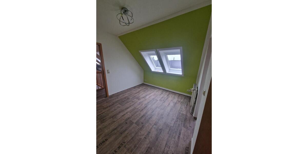 Dachgeschoßwohnung Wittenförden - 2 Zimmer, 67 m&sup2;, 620&euro; | Angebot:25363148