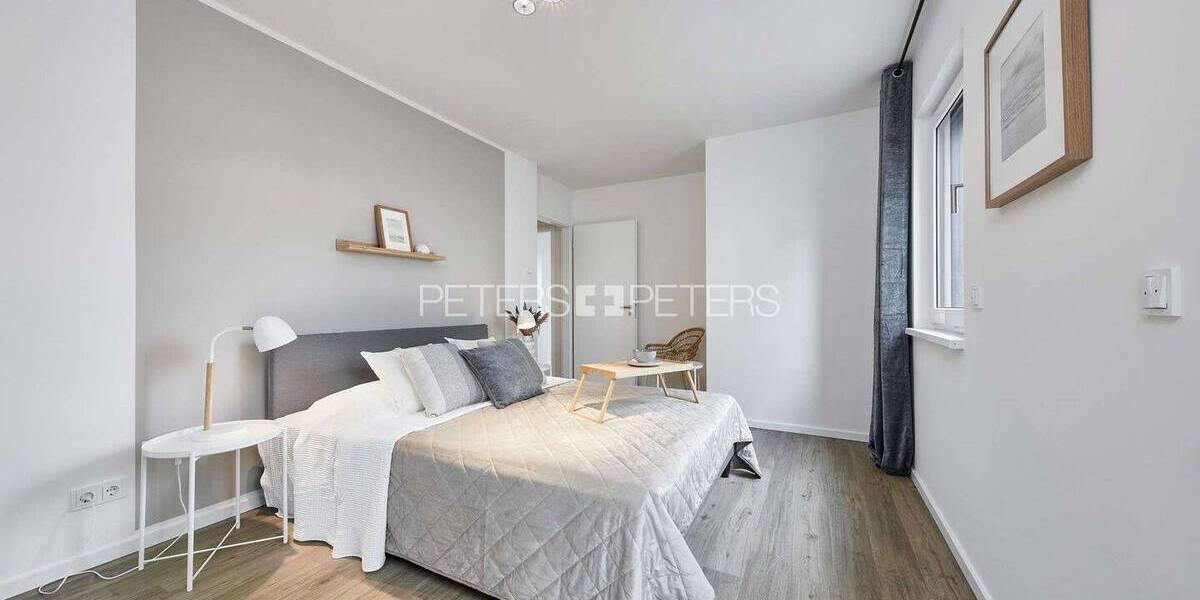 Etagenwohnung Schwerin Werdervorstadt - 4 Zimmer, 110 m&sup2;, 1.199&euro; | Angebot:26411222