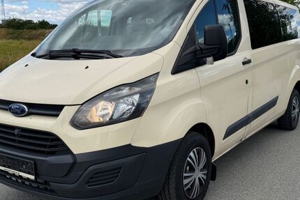 Ford Transit Custom 290.900 km 6.300 &euro; Rastow 19077