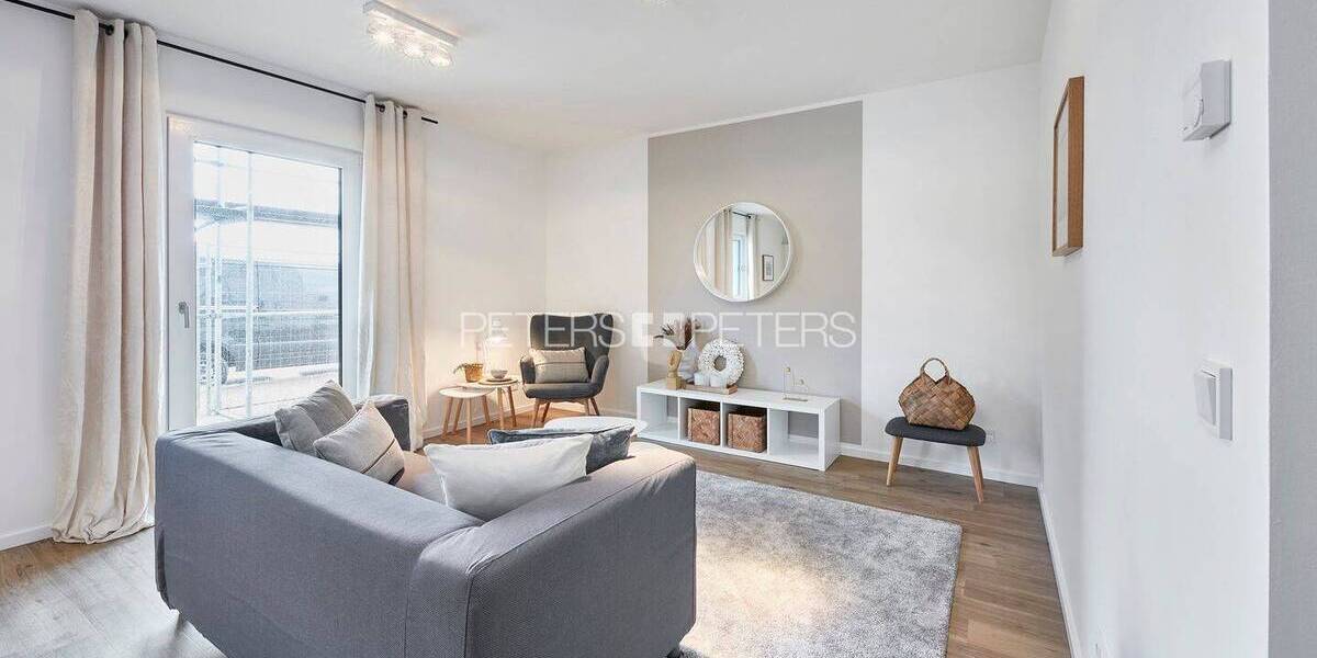 Etagenwohnung Schwerin Werdervorstadt - 3 Zimmer, 82 m&sup2;, 1.049&euro; | Angebot:26082830