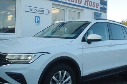 VW Tiguan 59.000 km 25.550 &euro; Brüsewitz 19071