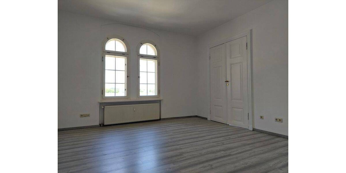 Gewerbeobjekt Schwerin Altstadt - 4 Zimmer, 1.140&euro; | Angebot:26930497