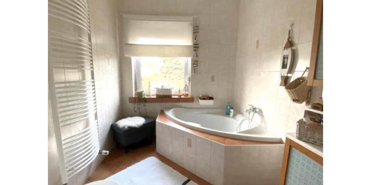 Einfamilienhaus Sternberg - 4 Zimmer, 170 m&sup2;, 280.000&euro; | Angebot:24342162