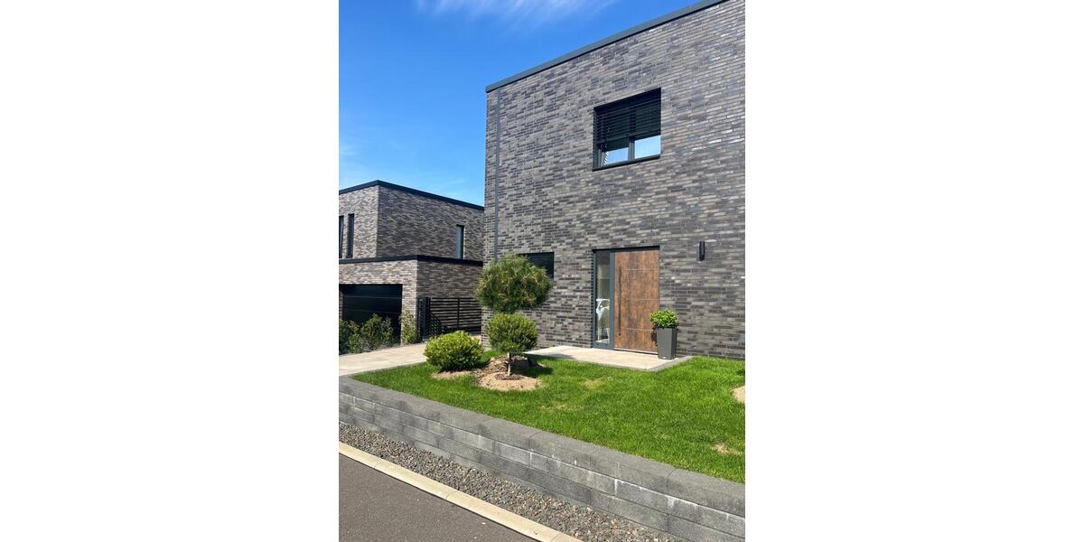 Moderne Doppelhaushälfte in Schwerin! Voll möbliert & See-nah 3 zimmer