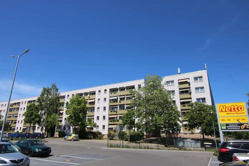 Wohnung zum Mieten in Schwerin 388 € 70.46 m²