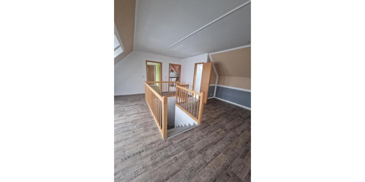 Dachgeschoßwohnung Wittenförden - 2 Zimmer, 67 m&sup2;, 620&euro; | Angebot:25363148