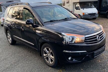 SsangYong Rodius 424.000 km 2.500 € Bandenitz 19230