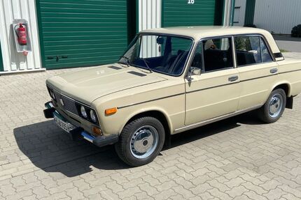 Lada Andere 69.300 km 4.999 € Ludwigslust 19288