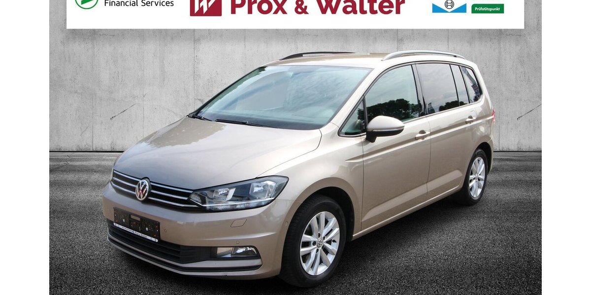 VW Touran 1.6 TDI BMT 7-DSG Comfortline NAVI+ACC 151.032 km 14.500 &euro; Hagenow 19230