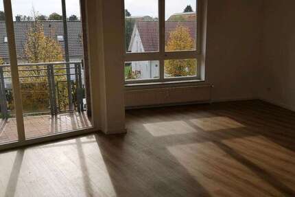 Wohnung Schwerin Friedrichsthal - 2 Zimmer, 63 m&sup2;, 560&euro; | Angebot:27069200