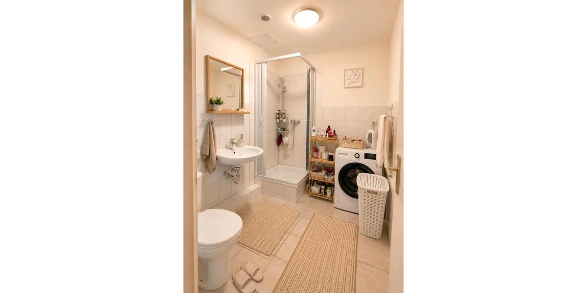 Etagenwohnung Schwerin - 2 Zimmer, 64 m&sup2;, 720&euro; | Angebot:26551028