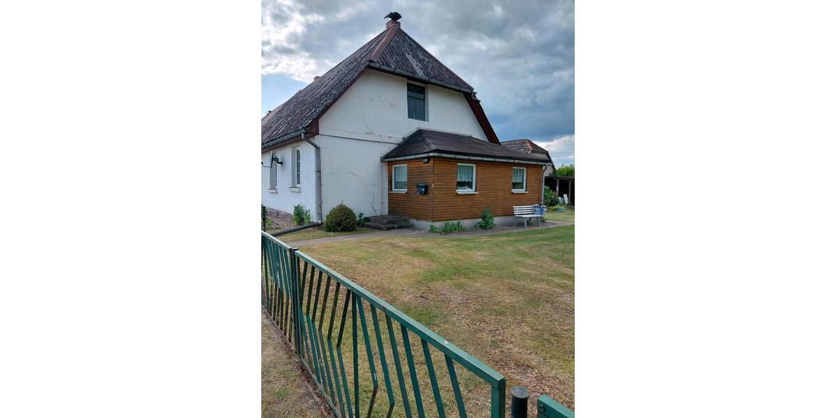 Doppelhaushälfte Brüsewitz - 4 Zimmer, 110 m&sup2;, 59.000&euro; | Angebot:26820112