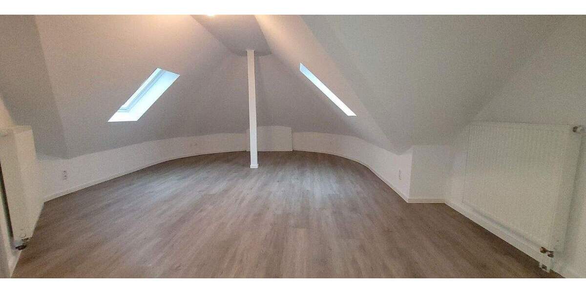 Grosszügiges Architektenhaus in reizvoller Lage von Schwerin 5 zimmer