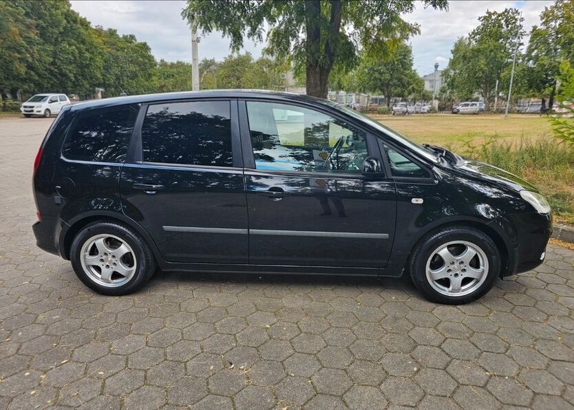 Ford C-Max 257.490 km 2.650 € Schwerin 19063