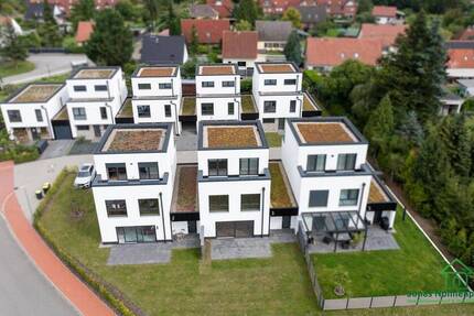 Modernes Reihenhaus mit Garage zum Erstbezug
