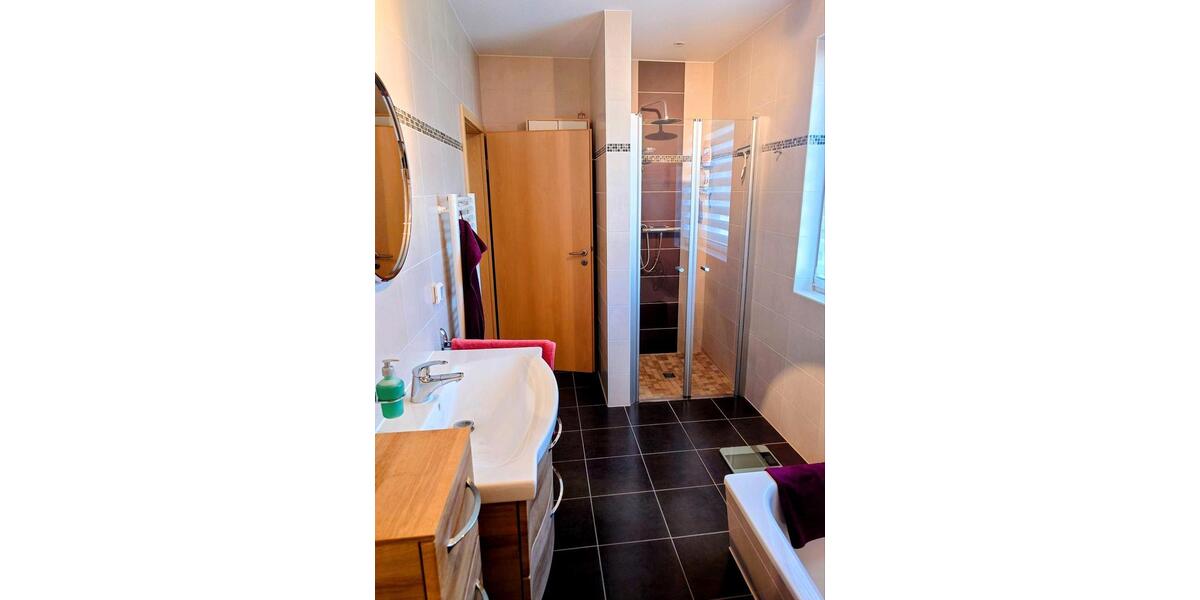 Einfamilienhaus Schwerin Friedrichsthal - 4 Zimmer, 128 m&sup2;, 439.000&euro; | Angebot:27250545