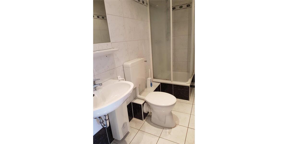 02-004 Schöne 3-Zimmer Wohnung im Stadtzentrum von Crivitz 3 zimmer