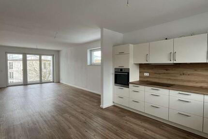 Wohnung Schwerin Gartenstadt - 3 Zimmer, 103 m&sup2;, 1.325&euro; | Angebot:24242661