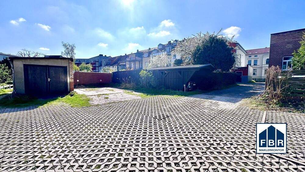 Etagenwohnung Schwerin Paulsstadt - 2 Zimmer, 90 m&sup2;, 630&euro; | Angebot:25780346