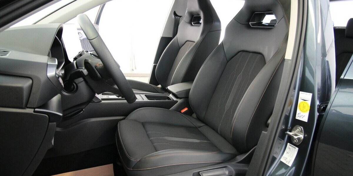 Cupra Leon Sportstourer e-HYBRID 6-DSG NAVI+LED+KAMERA 23.150 km 26.900 &euro; Hagenow 19230