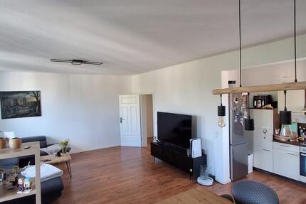 schöne große 2 Raum-Wohnung Nähe Pfaffenteich zimmer