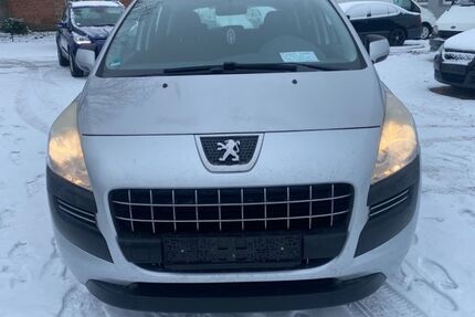 Peugeot 3008 182.000 km 3.000 &euro; Bandenitz 19230