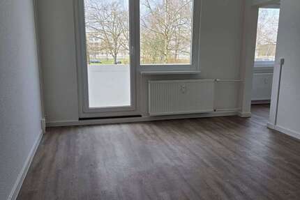 Wohnung Schwerin Gartenstadt - 1 Zimmer, 32 m&sup2;, 295&euro; | Angebot:25982516