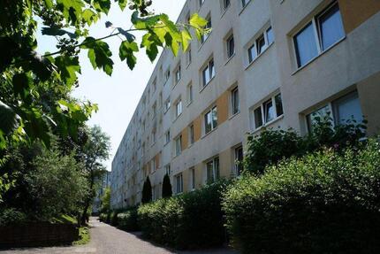 4 Raum-Wohnung mit Balkon im 4. OG